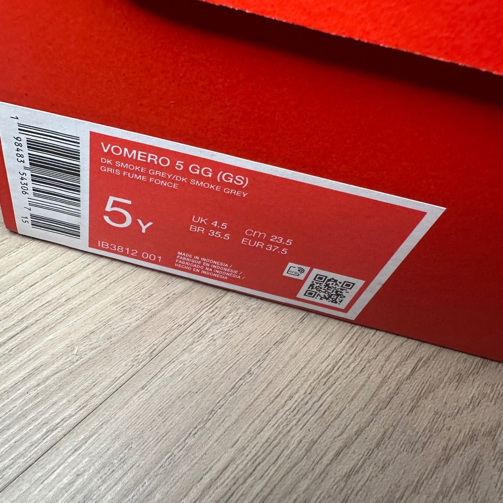 Nike Zoom Vomero 5 GG GS Dark Smoke Grey Kids Running Shoes IB3812-001 Size 5Y - Picture 8 of 8